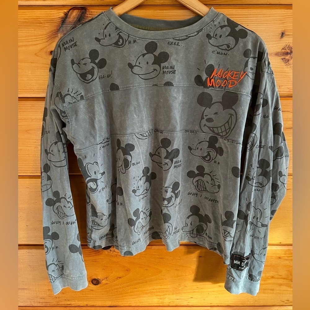 Disney Artist Series" Mickey Mood Long Sleeve Shirt S
